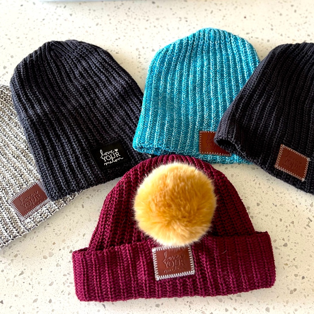 Love Your Melon Adult Lot. Lightly used.